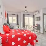 Boutique 201 Deluxe Апартаменты *
