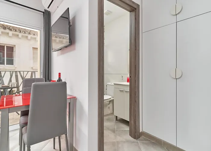 Boutique 201 Deluxe * 네르하